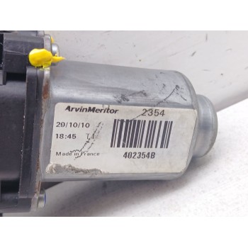 Recambio de motor elevalunas trasero izquierdo para hyundai ix35 1.7 crdi cat referencia OEM IAM 402354b  