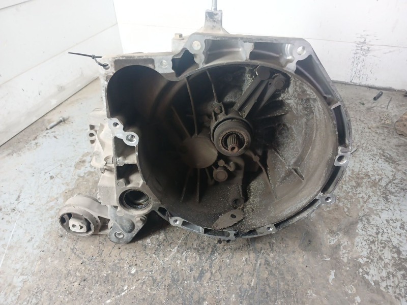 Recambio de caja cambios para mazda 2 berlina (dy) 1.4 diesel cat referencia OEM IAM 2N1R7002  