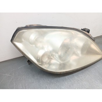Recambio de faro derecho para nissan primera hatchback (p12) 2.2 dci referencia OEM IAM 26010AU800  E131252404