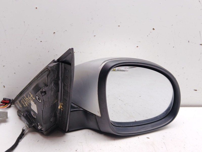 Recambio de retrovisor derecho para skoda yeti (5l) 2.0 tdi referencia OEM IAM 5l0857934  