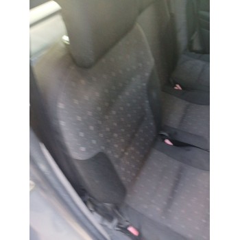 ASIENTOS TRASERO DERECHO 