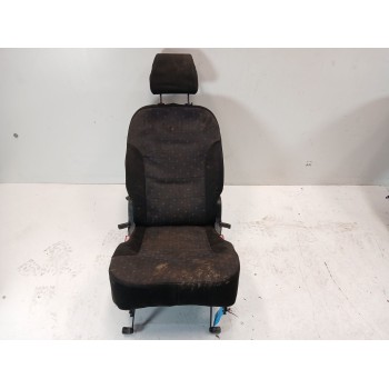 ASIENTO TRASERO IZQUIERDO 