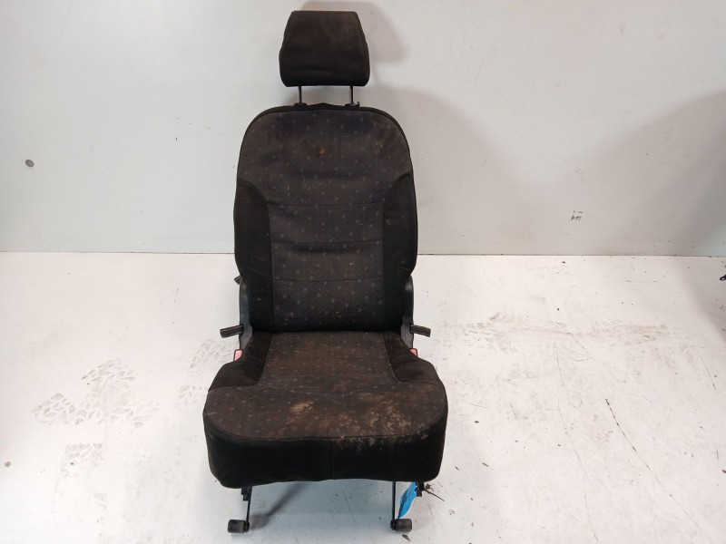 Recambio de asiento trasero izquierdo para peugeot 307 break (3e) 2.0 hdi 110 referencia OEM IAM   