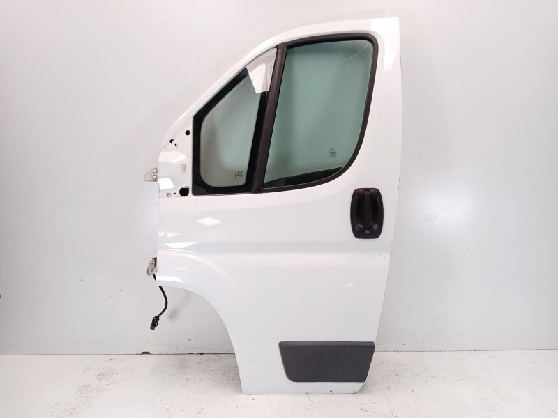 Recambio de puerta delantera izquierda para citroën jumper iii furgoneta 2.0 bluehdi 110 referencia OEM IAM 9002EJ  