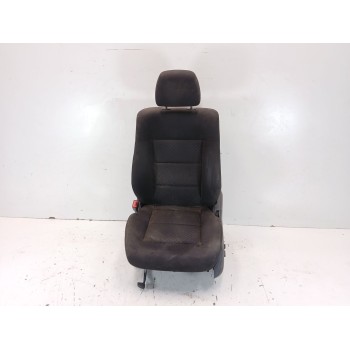 ASIENTO DELANTERO IZQUIERDO 