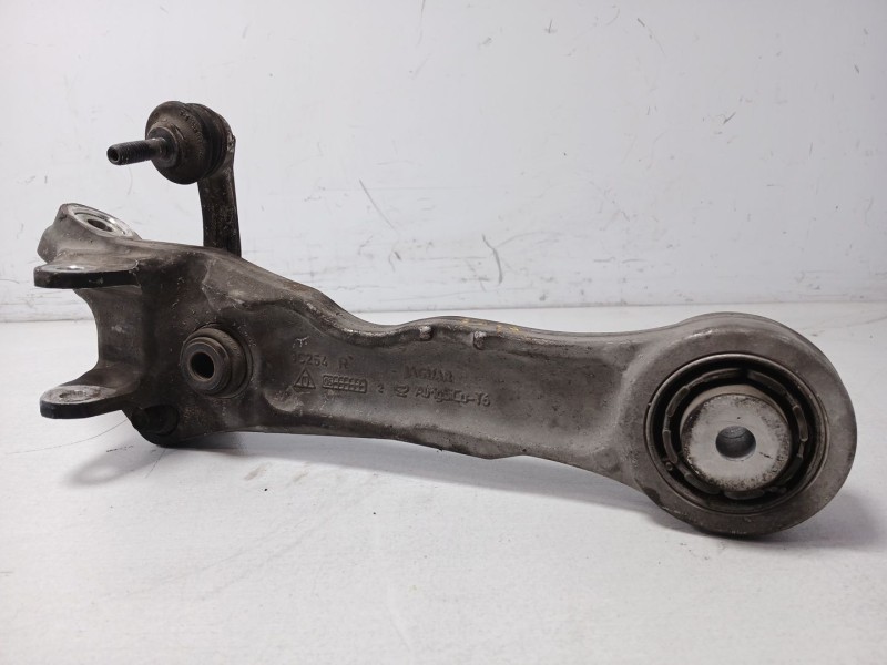 Recambio de brazo suspension inferior delantero derecho para jaguar xj executive referencia OEM IAM 3c254  
