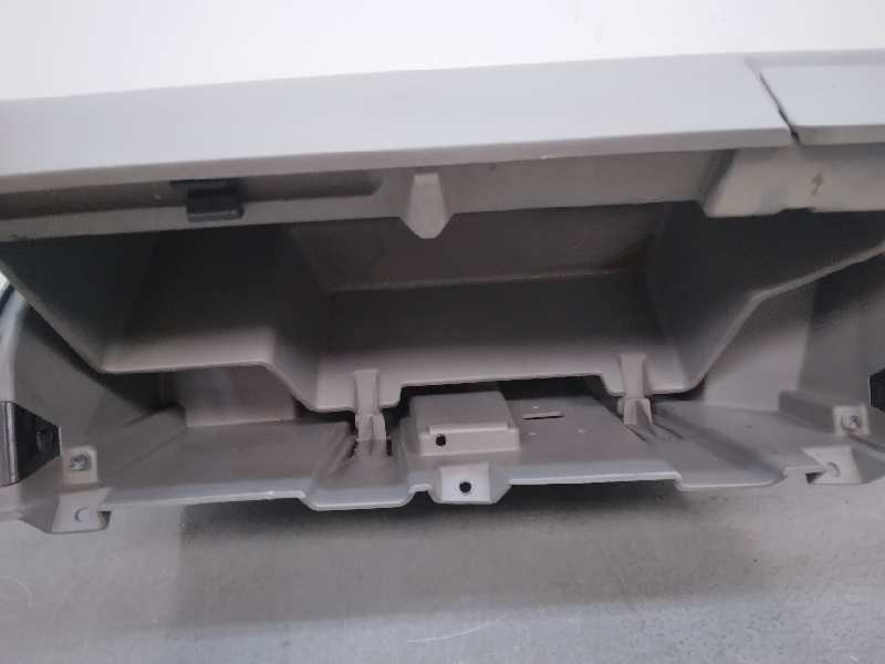 Recambio de guantera para volkswagen crafter caja cerrada kasten 35 langer radstand m. sd. expressprofi referencia OEM IAM A9066