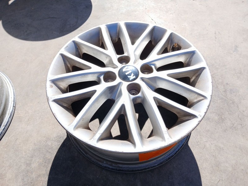 Recambio de llanta para kia rio iv (yb, sc, fb) 1.25 referencia OEM IAM 52910H8150  