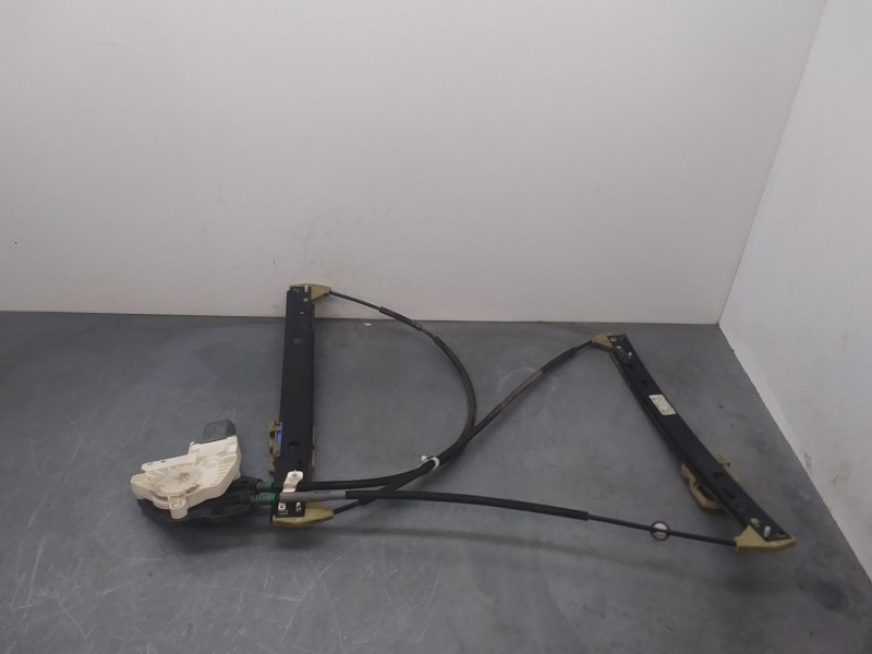 Recambio de elevalunas delantero izquierdo para audi a1 (8x1, 8xk) 1.2 tfsi referencia OEM IAM 8X3837461  A62114110