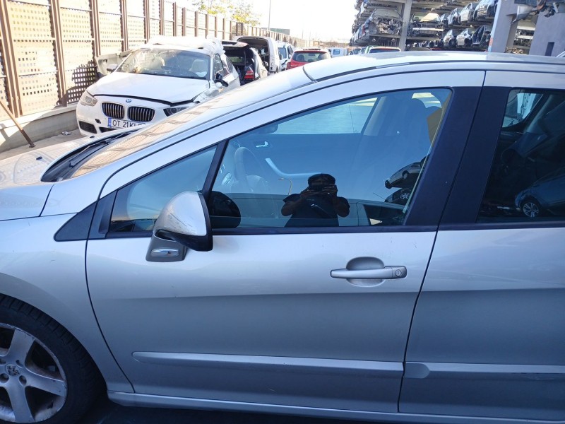 Recambio de puerta delantera izquierda para peugeot 308 i (4a_, 4c_) 1.6 hdi referencia OEM IAM   