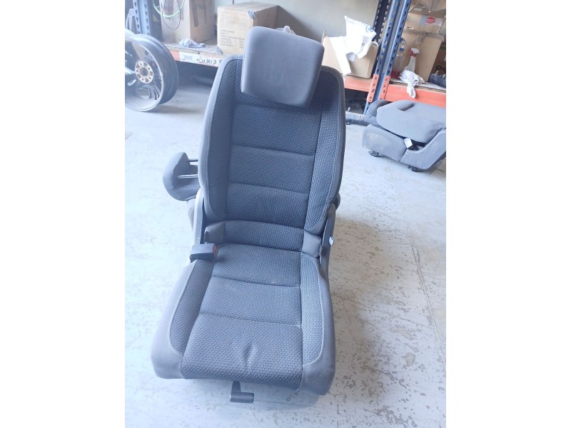 Recambio de asiento trasero izquierdo para volkswagen touran (1t3) 1.6 tdi referencia OEM IAM   