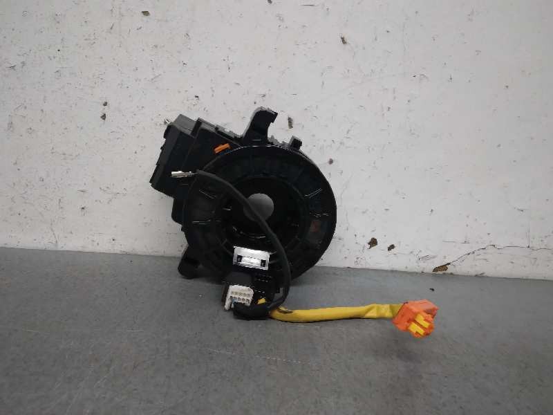 Recambio de anillo airbag para toyota yaris active referencia OEM IAM X54L984611  