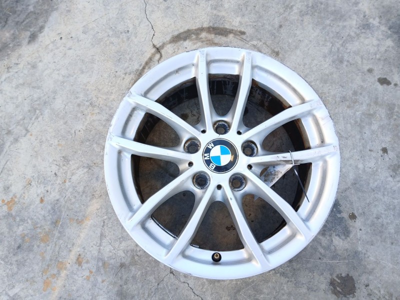 Recambio de llanta delantera izquierda para bmw 1 (f20) 118 d referencia OEM IAM 7JX16H2 IS40 X1 6796202