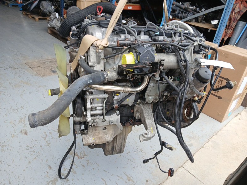 Recambio de despiece motor para ssangyong rodius i 2.7 xdi referencia OEM IAM D27DT  