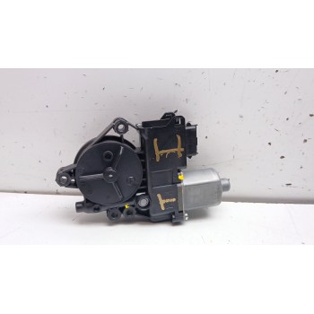Recambio de motor elevalunas trasero izquierdo para kia sorento ii (xm) 2.2 crdi referencia OEM IAM 1137328786  
