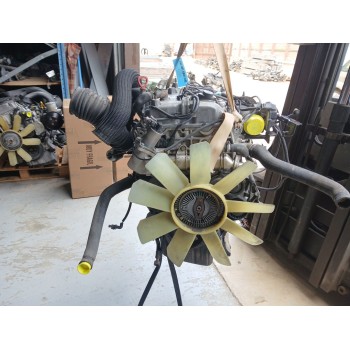 Recambio de despiece motor para ssangyong rodius i 2.7 xdi referencia OEM IAM D27DT  