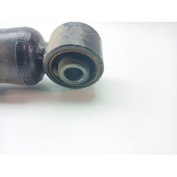 Recambio de amortiguador trasero derecho para omoda 5 referencia OEM IAM 202002703aa  