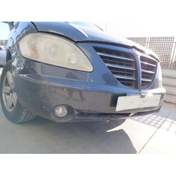 Recambio de paragolpes delantero para ssangyong rodius i 2.7 xdi referencia OEM IAM 7871121000  