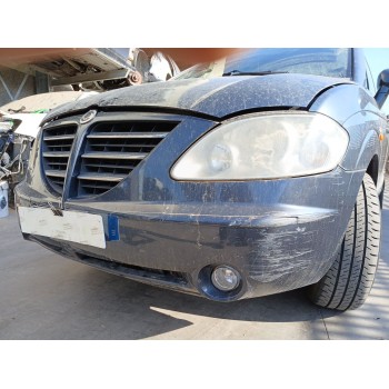 Recambio de paragolpes delantero para ssangyong rodius i 2.7 xdi referencia OEM IAM 7871121000  