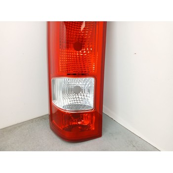 Recambio de piloto trasero izquierdo para iveco daily iv caja/chasis 29l10 referencia OEM IAM 69500591  16421231