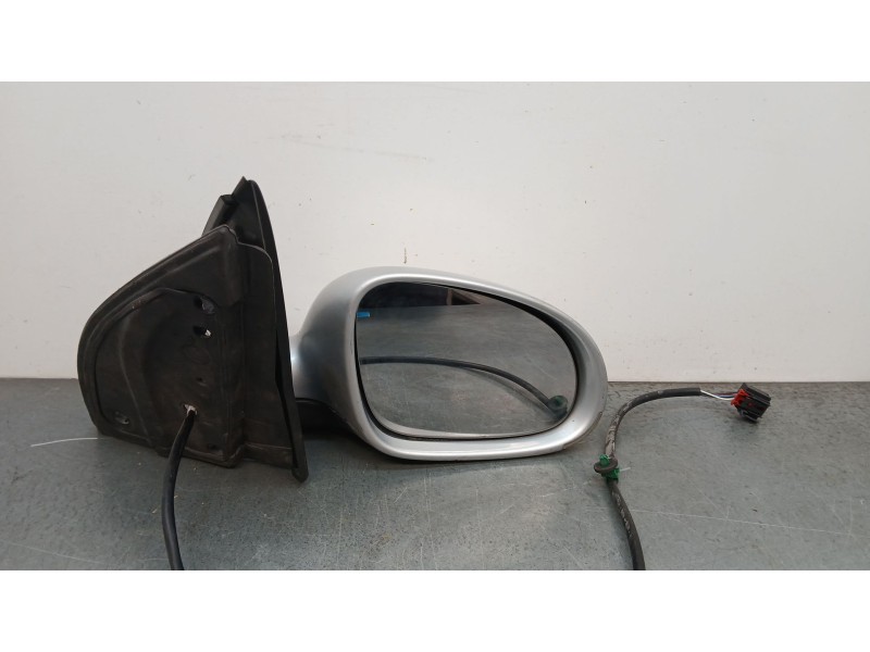 Recambio de retrovisor derecho para volkswagen golf v (1k1) 1.9 tdi referencia OEM IAM 1K0857934  425204