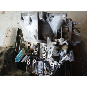 Recambio de caja cambios para citroën c4 picasso ii 1.6 bluehdi 120 referencia OEM IAM 20MB32  