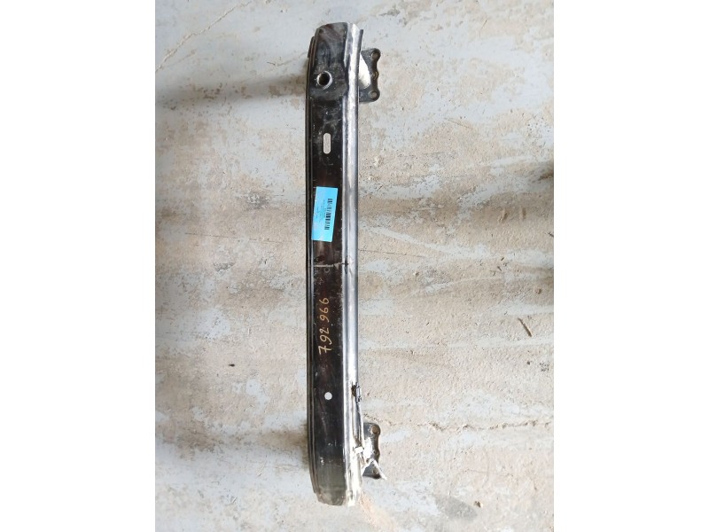 Recambio de refuerzo paragolpes delantero para hyundai ix35 (lm, el, elh) 1.7 crdi referencia OEM IAM   