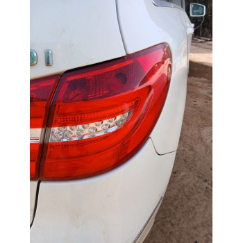 PILOTO TRASERO DERECHO 