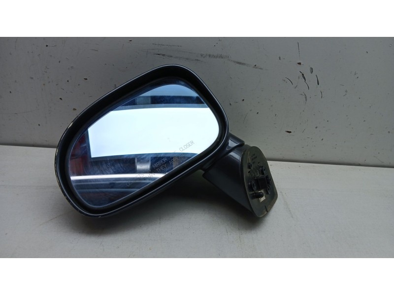 Recambio de retrovisor izquierdo para ssangyong rodius i 2.7 xdi referencia OEM IAM 7891621120 CA100 