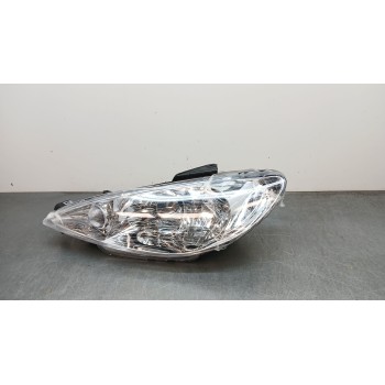 Recambio de faro izquierdo para peugeot 206 berlina referencia OEM IAM 11544003  11544003