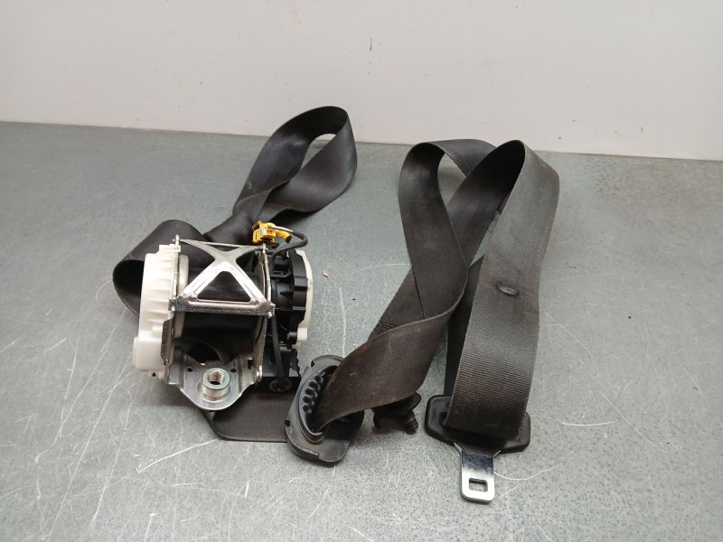 Recambio de cinturon seguridad delantero izquierdo para fiat bravo (198) 1.6 jtdm 16v cat referencia OEM IAM 33055165b 34019923c