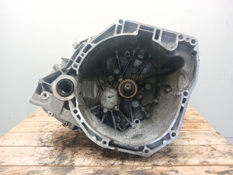 Recambio de caja cambios para nissan qashqai ii (j11, j11_) 1.2 dig-t referencia OEM IAM TL4137  