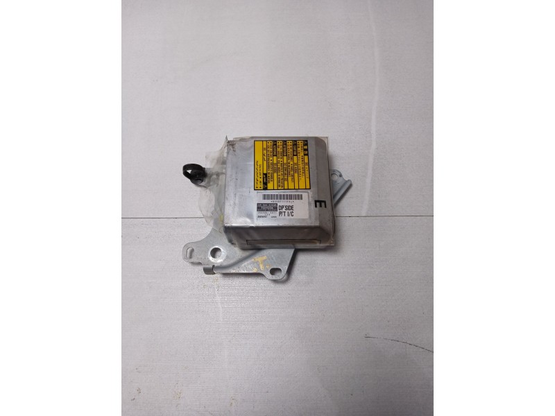 Recambio de centralita airbag para lexus is200 (gxe10) 2.0 cat referencia OEM IAM 1523005071  