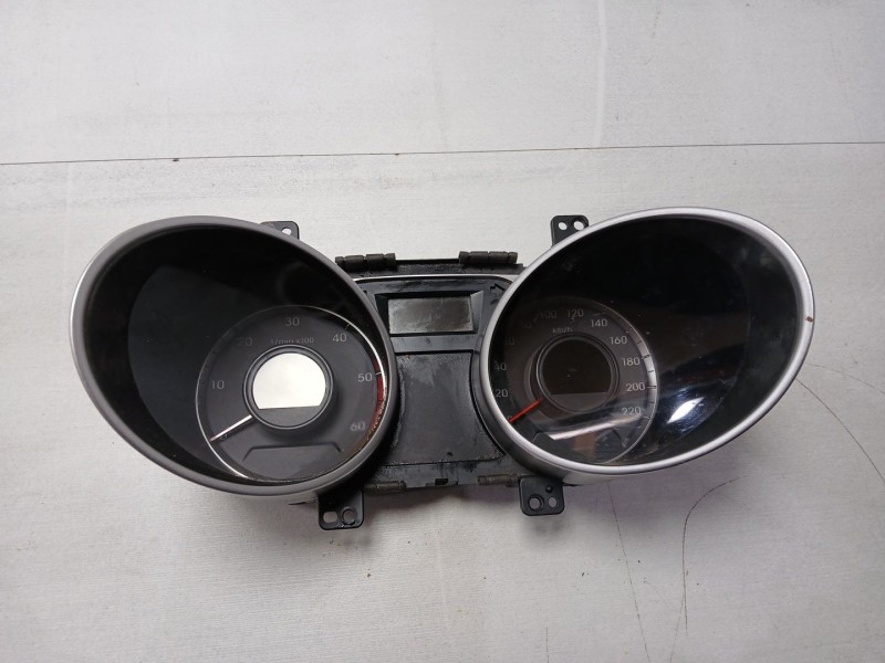 Recambio de cuadro instrumentos para hyundai ix35 (lm, el, elh) 1.7 crdi referencia OEM IAM 940032y310 11001623101u 