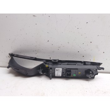Recambio de mando elevalunas delantero izquierdo para ford focus iii 2.0 tdci referencia OEM IAM 2033142 f1et14a132ca 