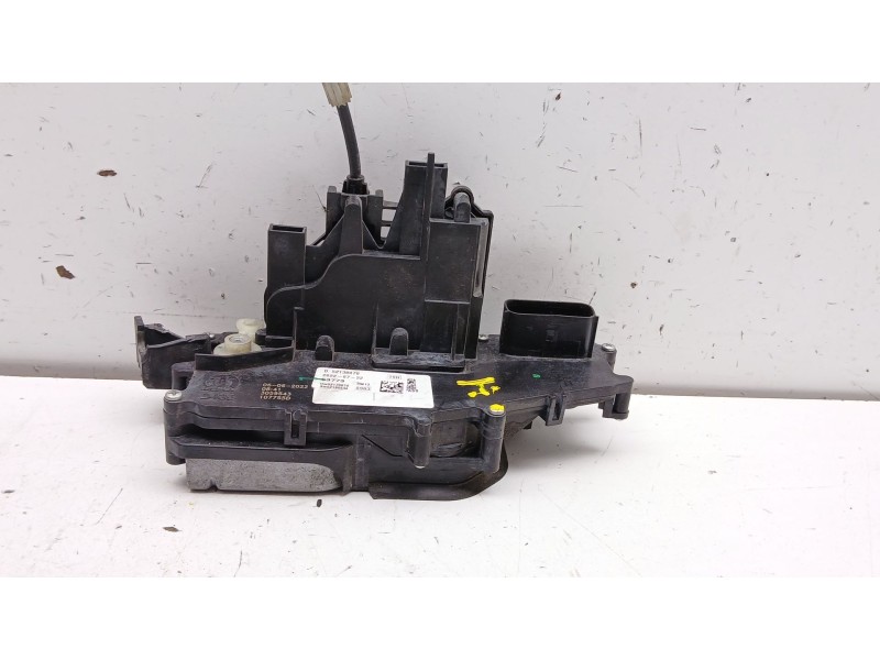 Recambio de cerradura puerta delantera izquierda para fiat 500e (332_) elektro 3+1 (fa1) referencia OEM IAM 0000052138078 521798