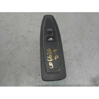 MANDO ELEVALUNAS DELANTERO DERECHO 731845104 731845104 920810702