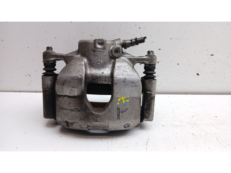 Recambio de pinza freno delantera izquierda para fiat 500e (332_) elektro 3+1 (fa1) referencia OEM IAM 0000077368934 20022f n229