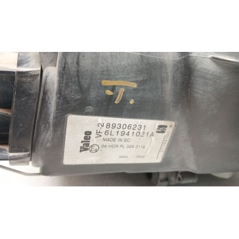 Recambio de faro izquierdo para seat ibiza iii (6l1) 1.2 referencia OEM IAM 6l1941021a 89306231 