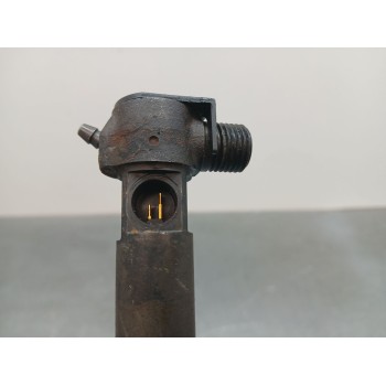 Recambio de inyector para hyundai i20 basis blue referencia OEM IAM 338002A650  