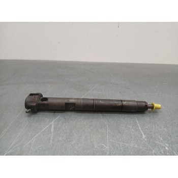 Recambio de inyector para hyundai i20 basis blue referencia OEM IAM 338002A650  