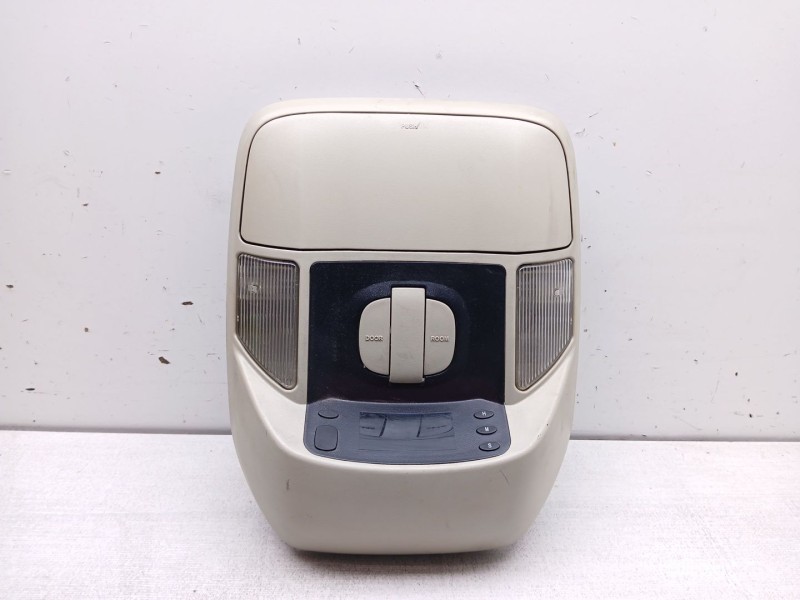 Recambio de luz interior para ssangyong rodius i 2.7 xdi referencia OEM IAM 8110021001 8371021000 