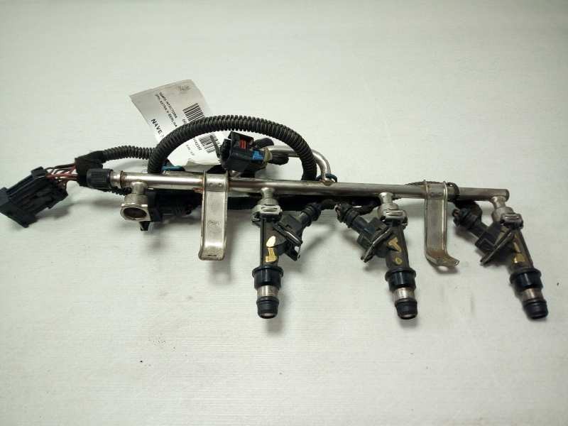 Recambio de rampa inyectora para opel astra h berlina 1.6 16v referencia OEM IAM   