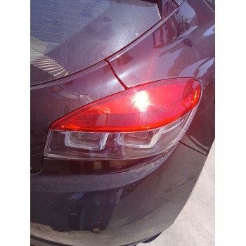 PILOTO TRASERO DERECHO 26550008R 89319641 893196412UOH