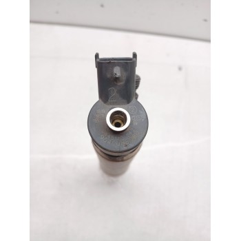 Recambio de inyector para peugeot 206 berlina xt referencia OEM IAM 9640088780  0445110062