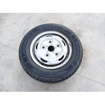 NEUMATICO 195-70-15 104/102R X2 LAUFENN 2023