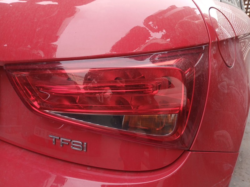 Recambio de piloto trasero derecho para audi a1 (8x1, 8xk) 1.2 tfsi referencia OEM IAM 8k0945093  