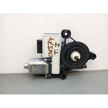 MOTOR ELEVALUNAS TRASERO IZQUIERDO 5q0959811e 0130822725 5 pines