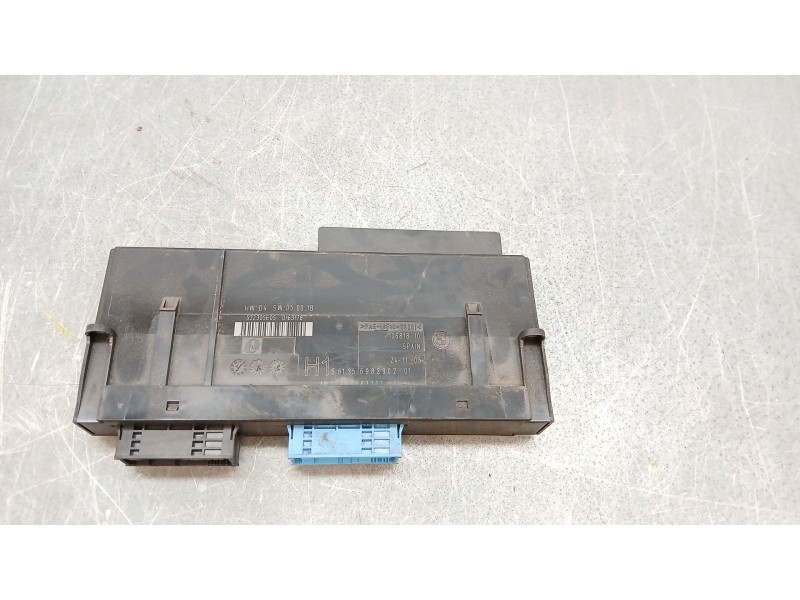 Recambio de modulo electronico para bmw serie 3 berlina (e90) 320d referencia OEM IAM S61351698330201 10681810 