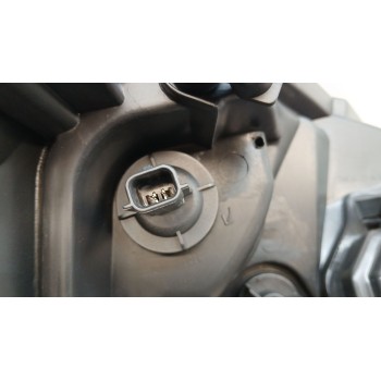 Recambio de faro izquierdo para renault twingo 1.2 16v referencia OEM IAM 7701064000 11805303 